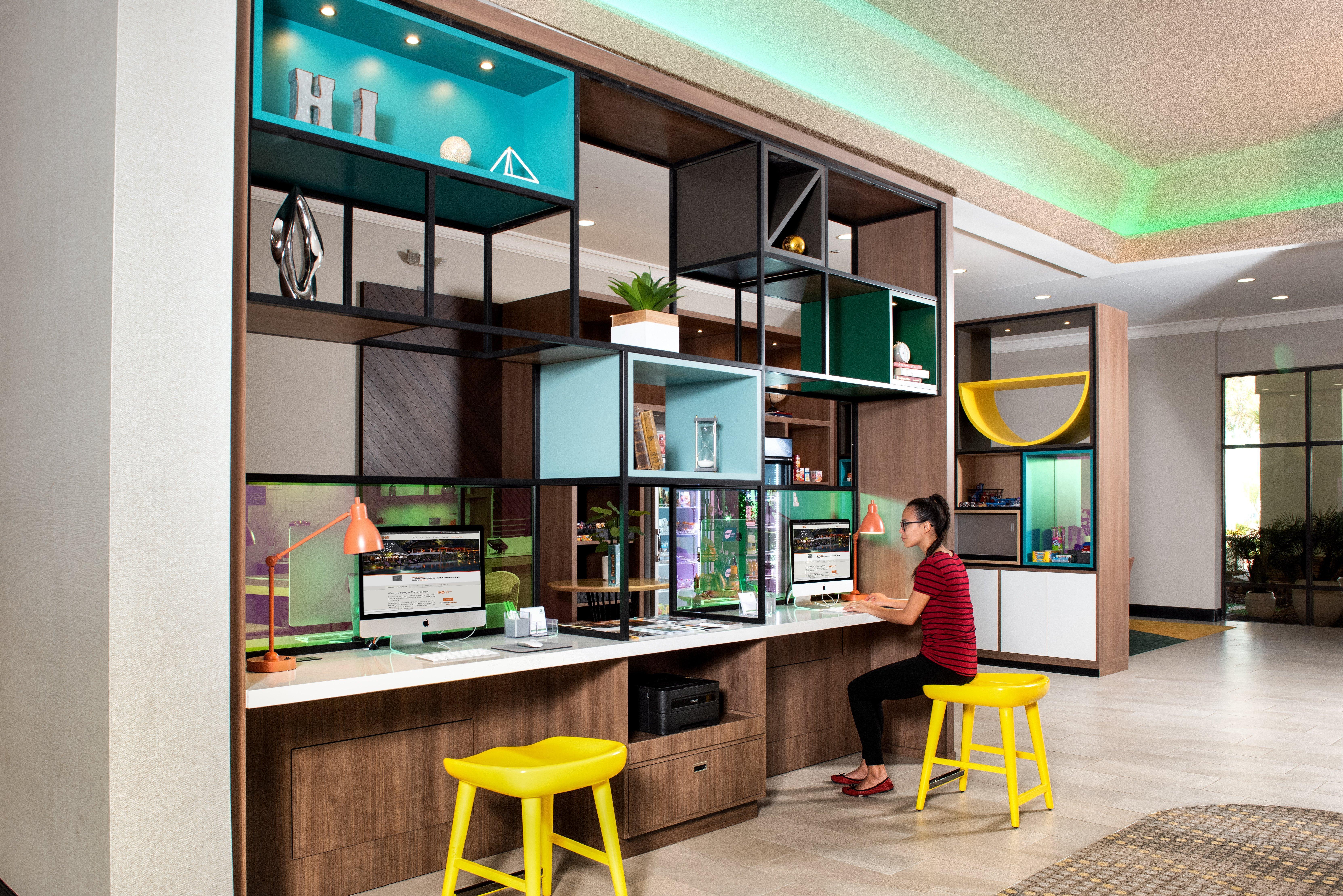 凤凰城-梅瑟-钱德勒假日套房酒店 梅萨 外观 照片